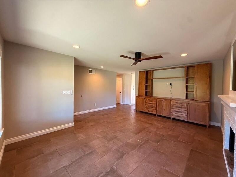 226 Glen Arbor Dr - Photo 6 of 20