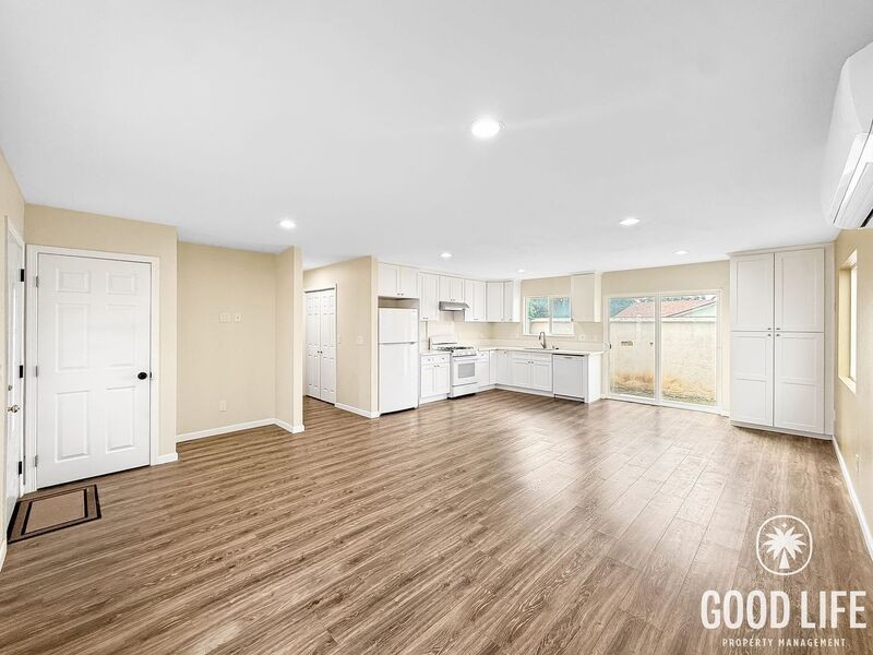 10274 Antrim Way - Photo 4 of 16