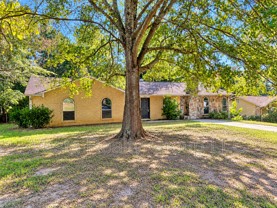 6108 Deerfield Ct - Photo 1 of 1