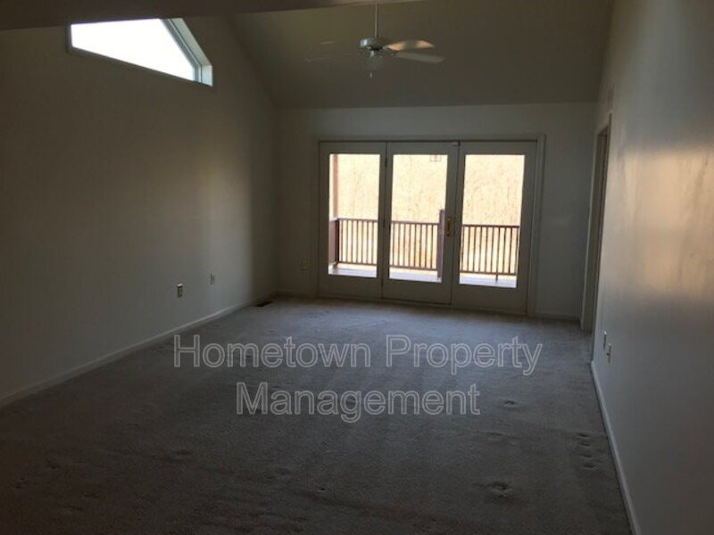 1234 Bent Creek Blvd - Photo 7 of 22