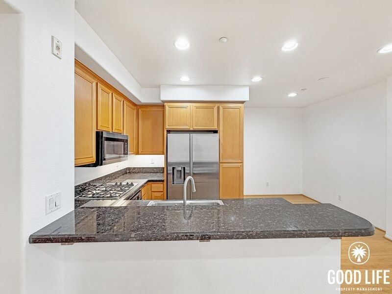 5081 Plaza Promenade - Photo 4 of 22