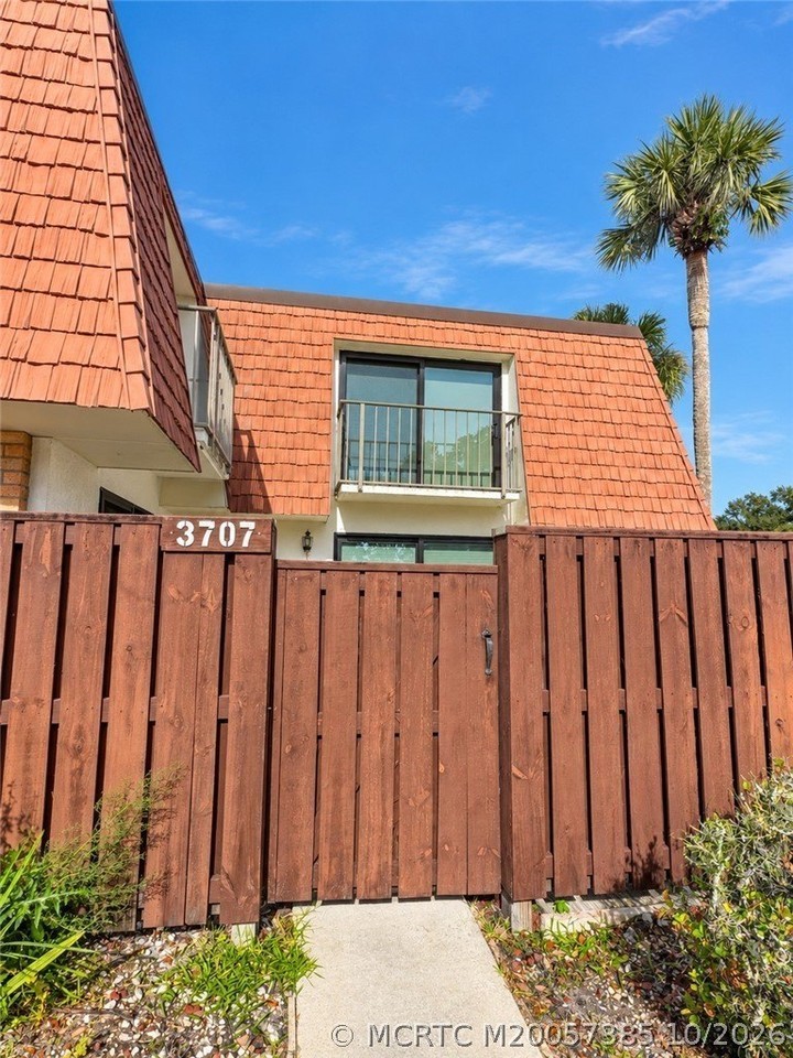 3707 Sw Sunset Trace Cir - Photo 2 of 24