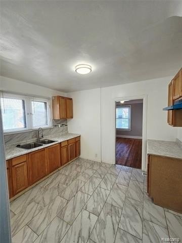 5751 Yorkshire Rd - Photo 6 of 15