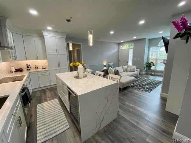 49435 Plymouth Way - Photo 5 of 26