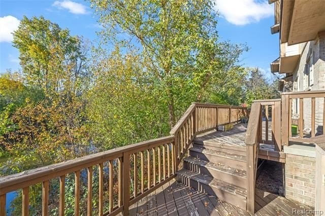 41645 Copper Creek Dr - Photo 2 of 29