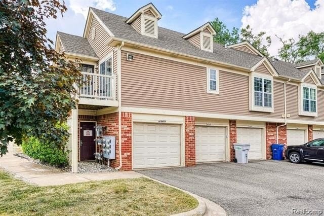 4341 Deeside Dr - Photo 2 of 16