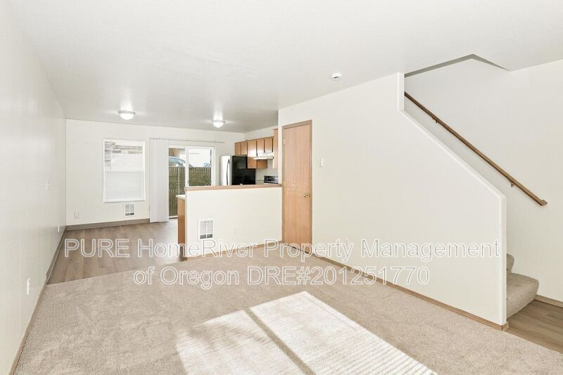 2615 Se 125th Ave #4 - Photo 5 of 22