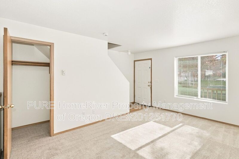 2615 Se 125th Ave #4 - Photo 6 of 22