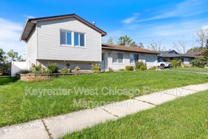 featured image of 5456 Maclain Ln