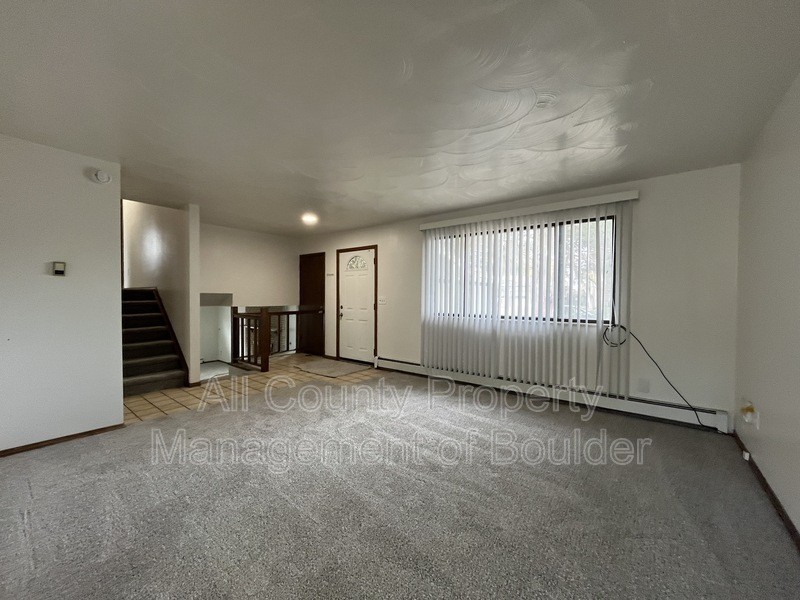 1620 Denison Cir - Photo 4 of 20