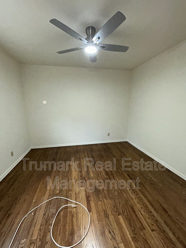651 W Glenoaks Blvd - Photo 4 of 8