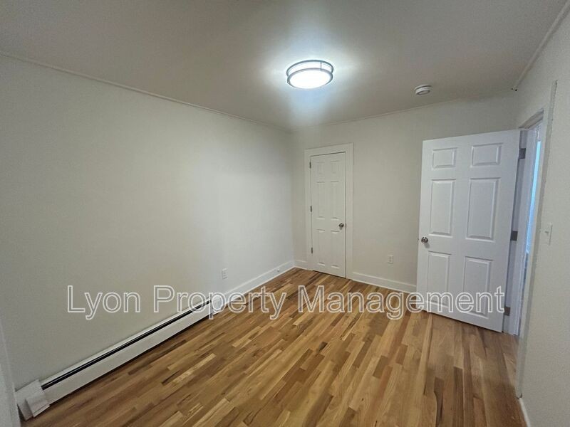 332 Church St #1stFLLEFT - Photo 6 of 10