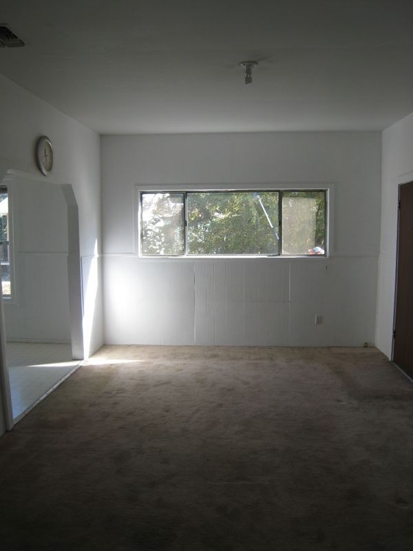 223 E Main St - Photo 2 of 11
