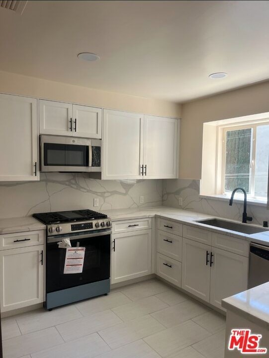 10529 Ashton Ave - Photo 7 of 13