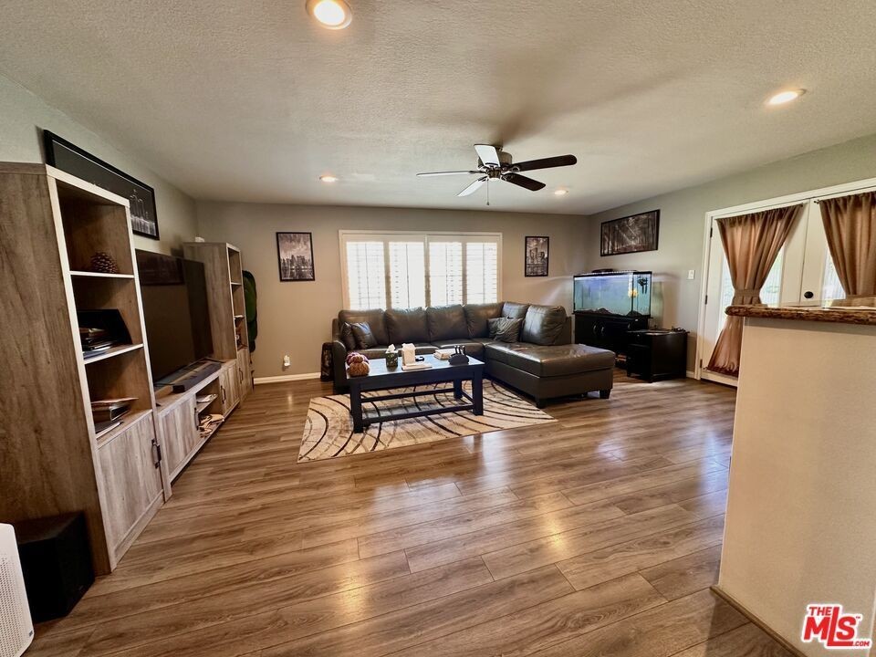 26608 Whispering Leaves Dr - Photo 5 of 31