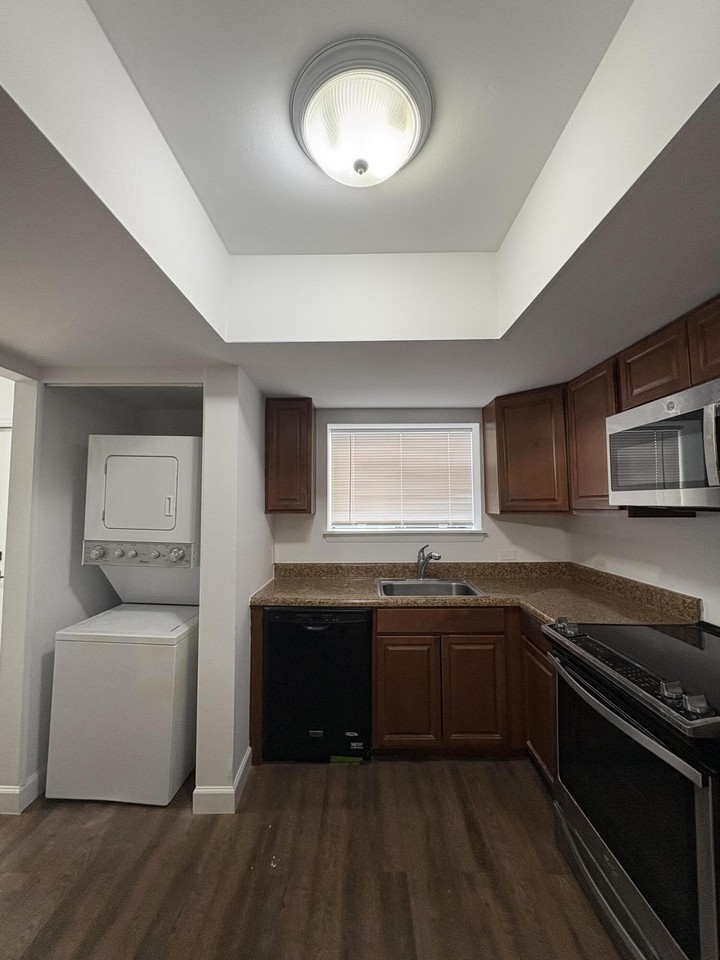 287 Nw 15th St #287 - Photo 4 of 8