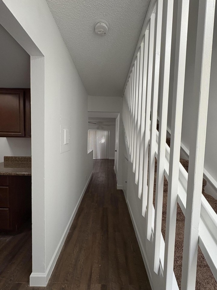 287 Nw 15th St #287 - Photo 5 of 8