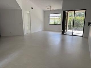 340 Nw 97th Ave - Photo 3 of 21