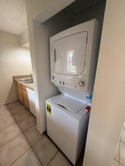 10143 Twin Lakes Dr #2J - Photo 5 of 18