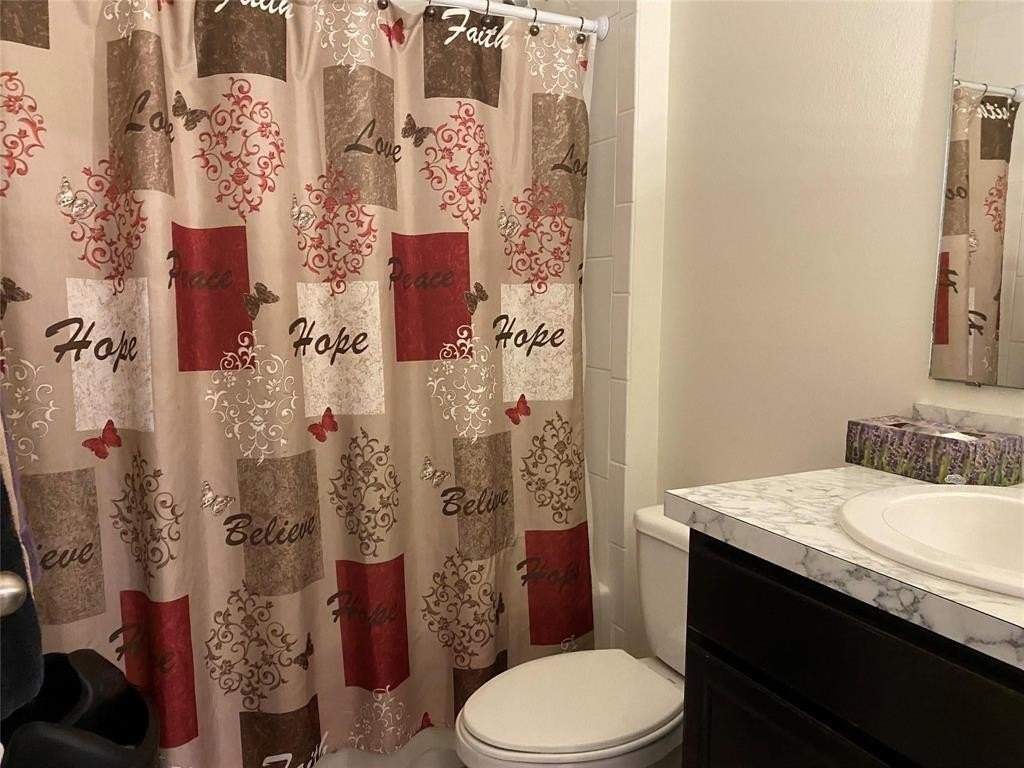 5604 Amusement Ave - Photo 6 of 8