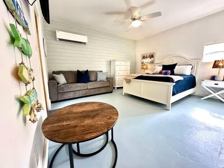 310 Granada St #B - Photo 2 of 10