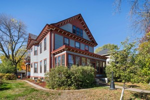 featured image of 1509 Bryant Ave N