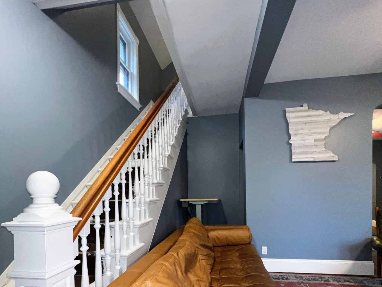 608 Wilkins St W - Photo 3 of 16