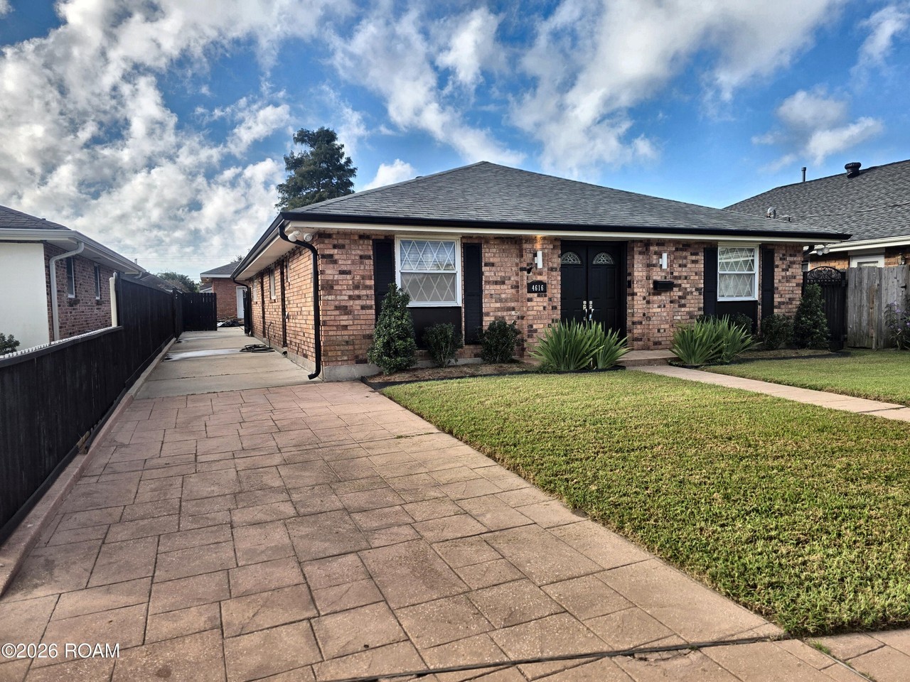 4616 Kawanee Ave - Photo 4 of 27