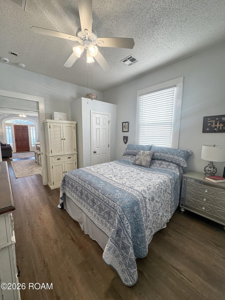 1331 Gallier St - Photo 7 of 17