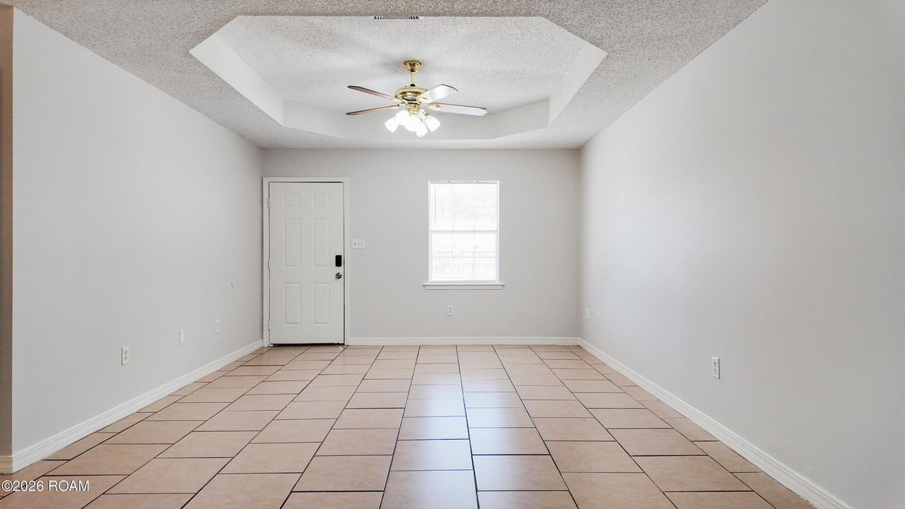 48091 Galafaro Rd - Photo 5 of 10