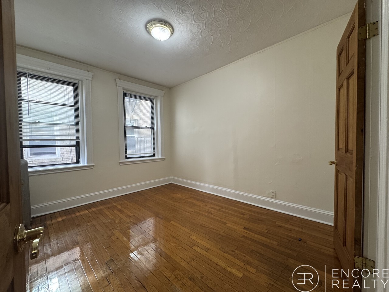 364 Riverway #12 - Photo 6 of 27