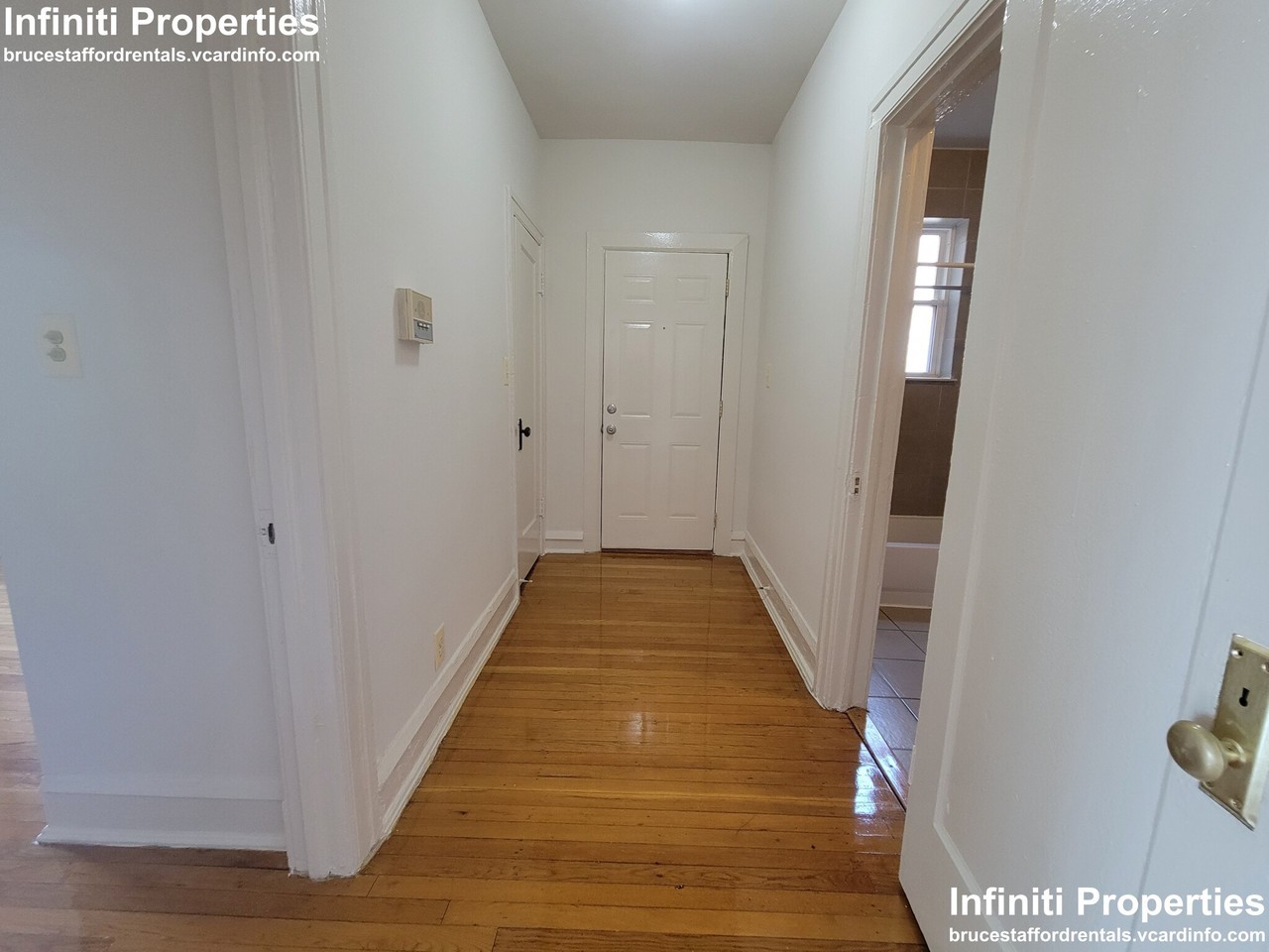 7403 S Rhodes Ave #3 - Photo 2 of 15