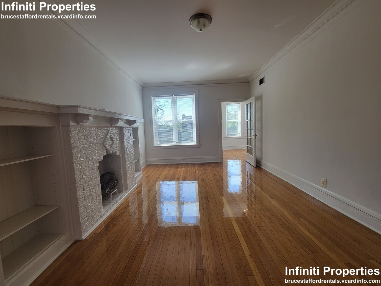 7403 S Rhodes Ave #3 - Photo 7 of 15