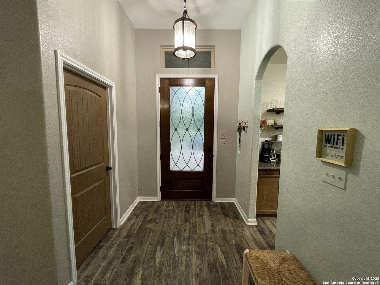 1243 Morning Glory Ln - Photo 2 of 21