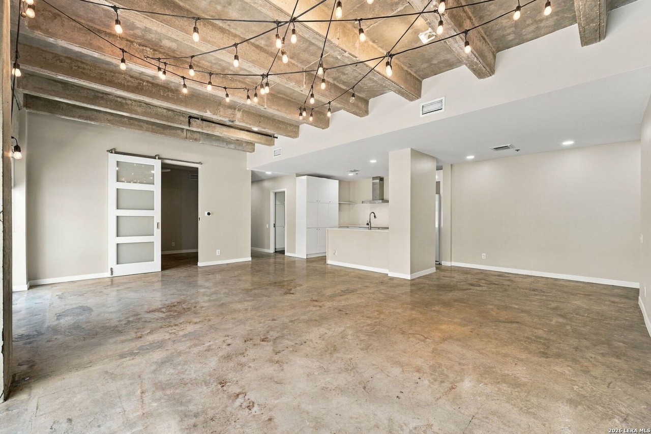 1115 S Alamo St #2307 - Photo 5 of 44