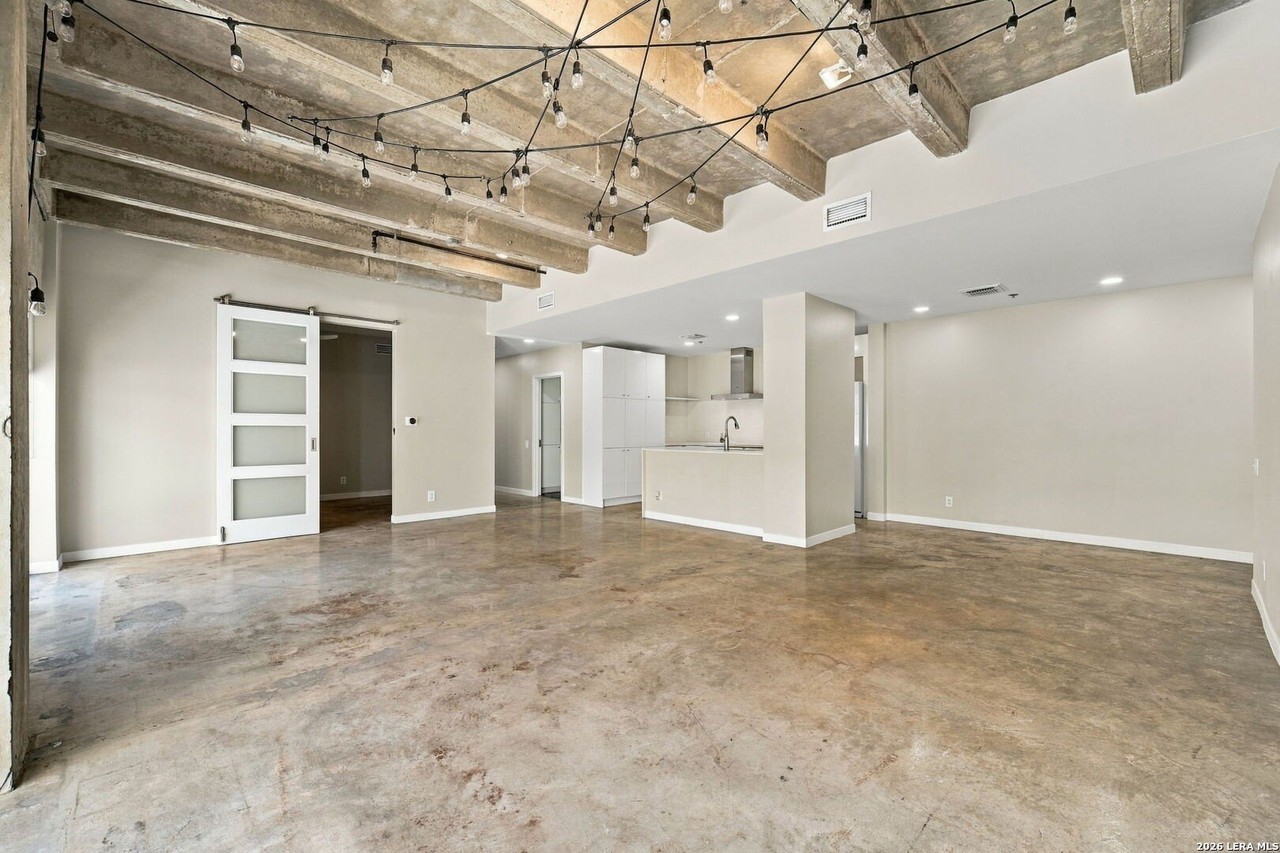 1115 S Alamo St #2307 - Photo 6 of 44