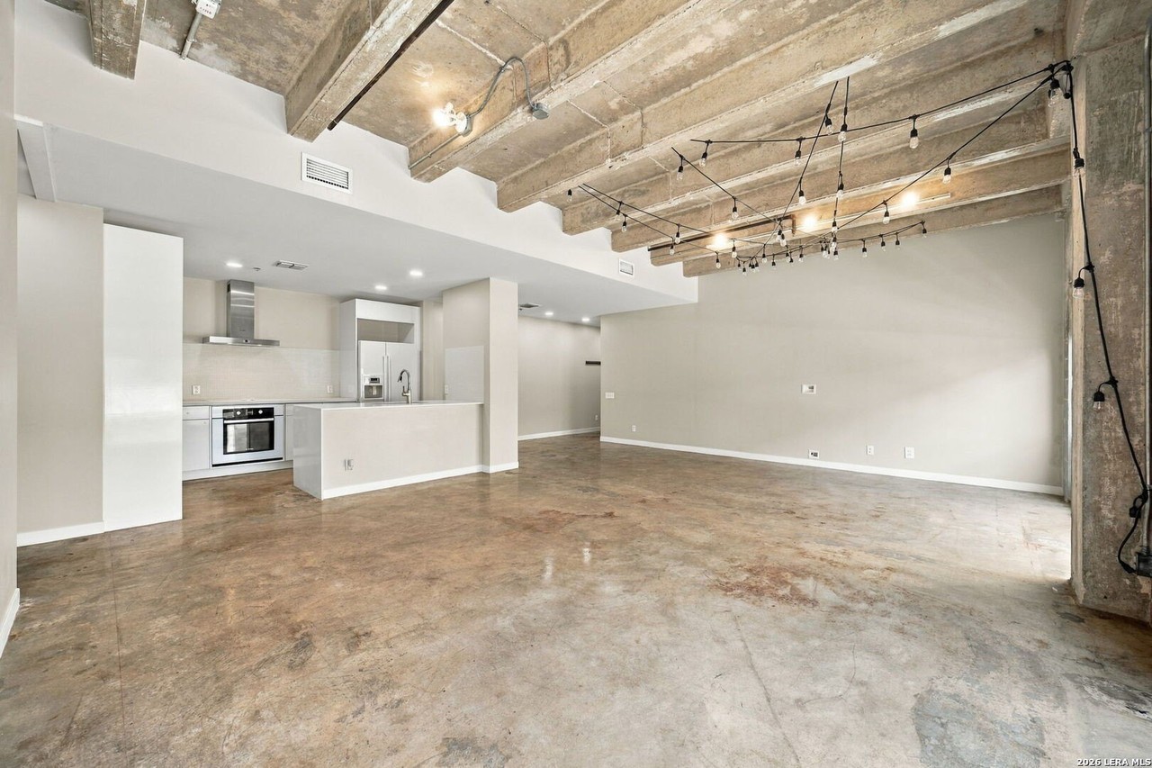 1115 S Alamo St #2307 - Photo 7 of 44