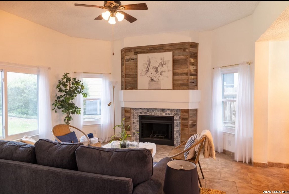 13138 Turkey Feather Dr - Photo 3 of 24