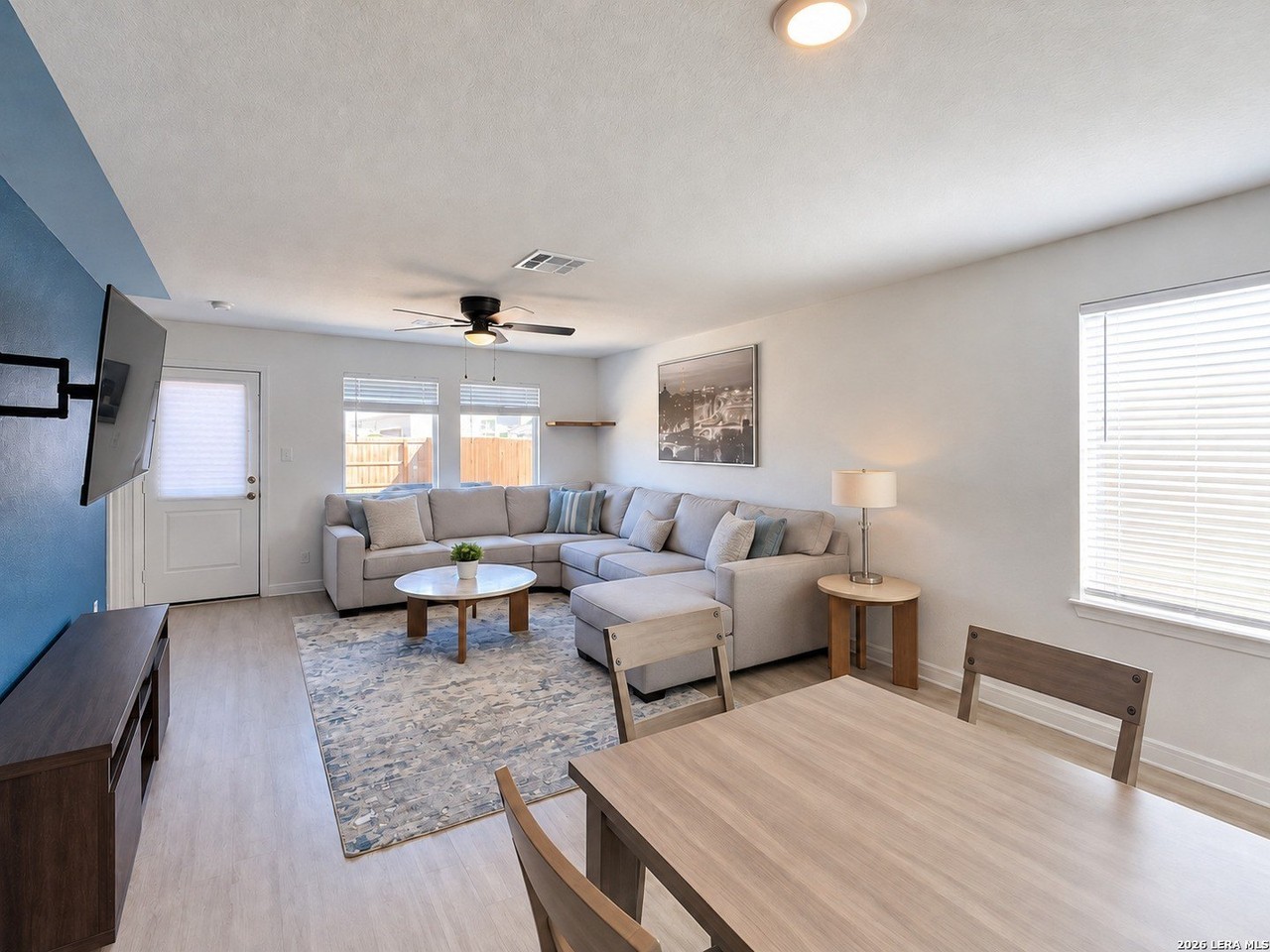 11725 California Rose - Photo 2 of 43