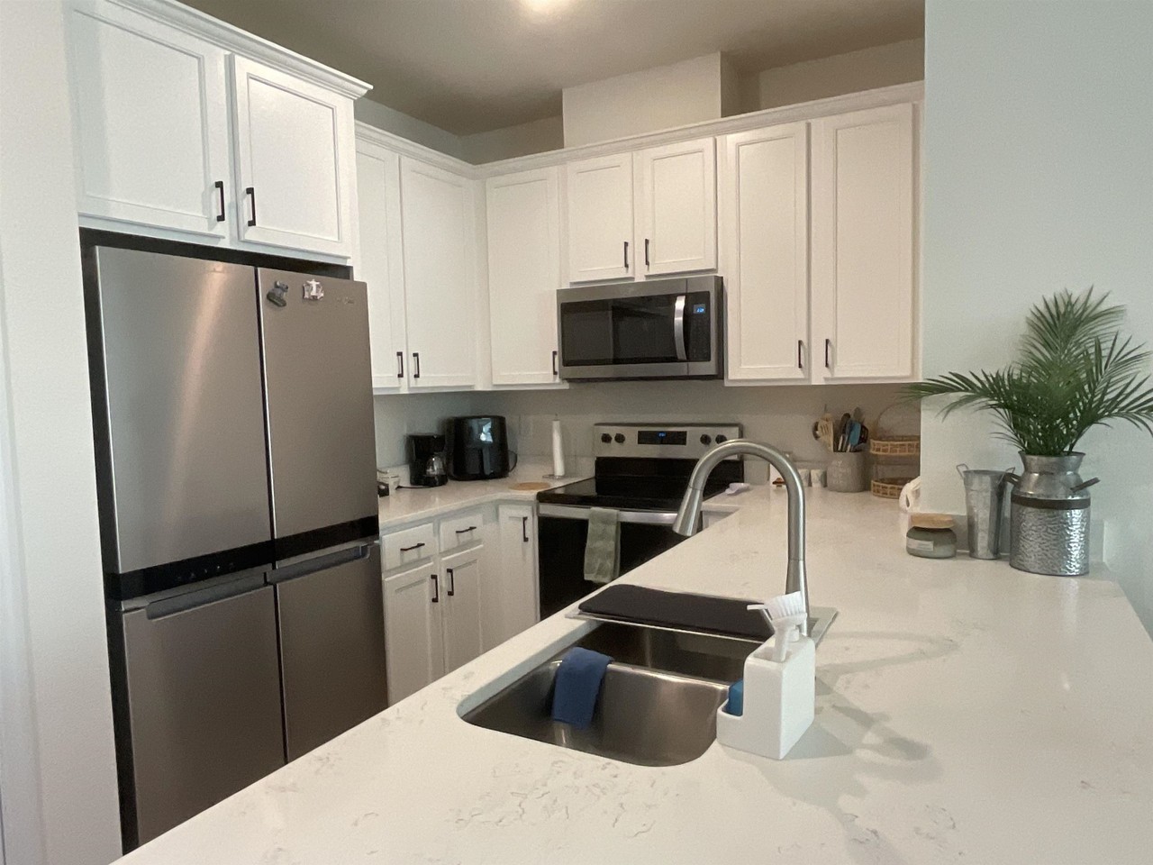 17 Beach Palm Ct - Photo 6 of 20