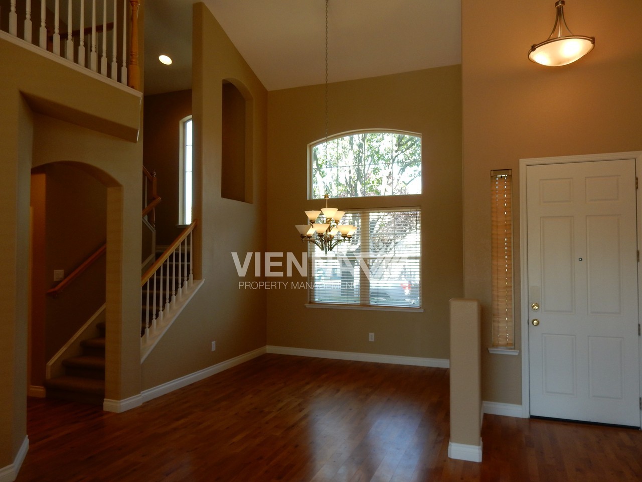 12136 Gold Bluff Ln - Photo 2 of 40