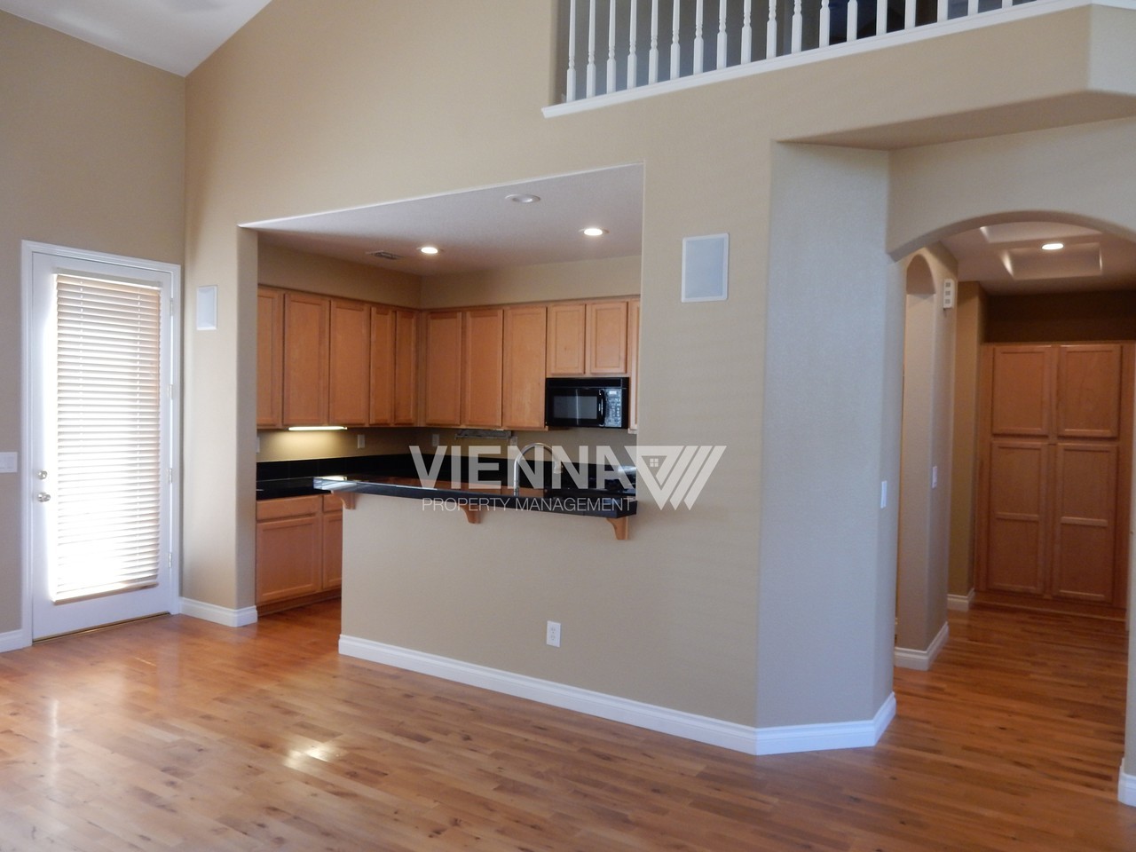 12136 Gold Bluff Ln - Photo 6 of 40