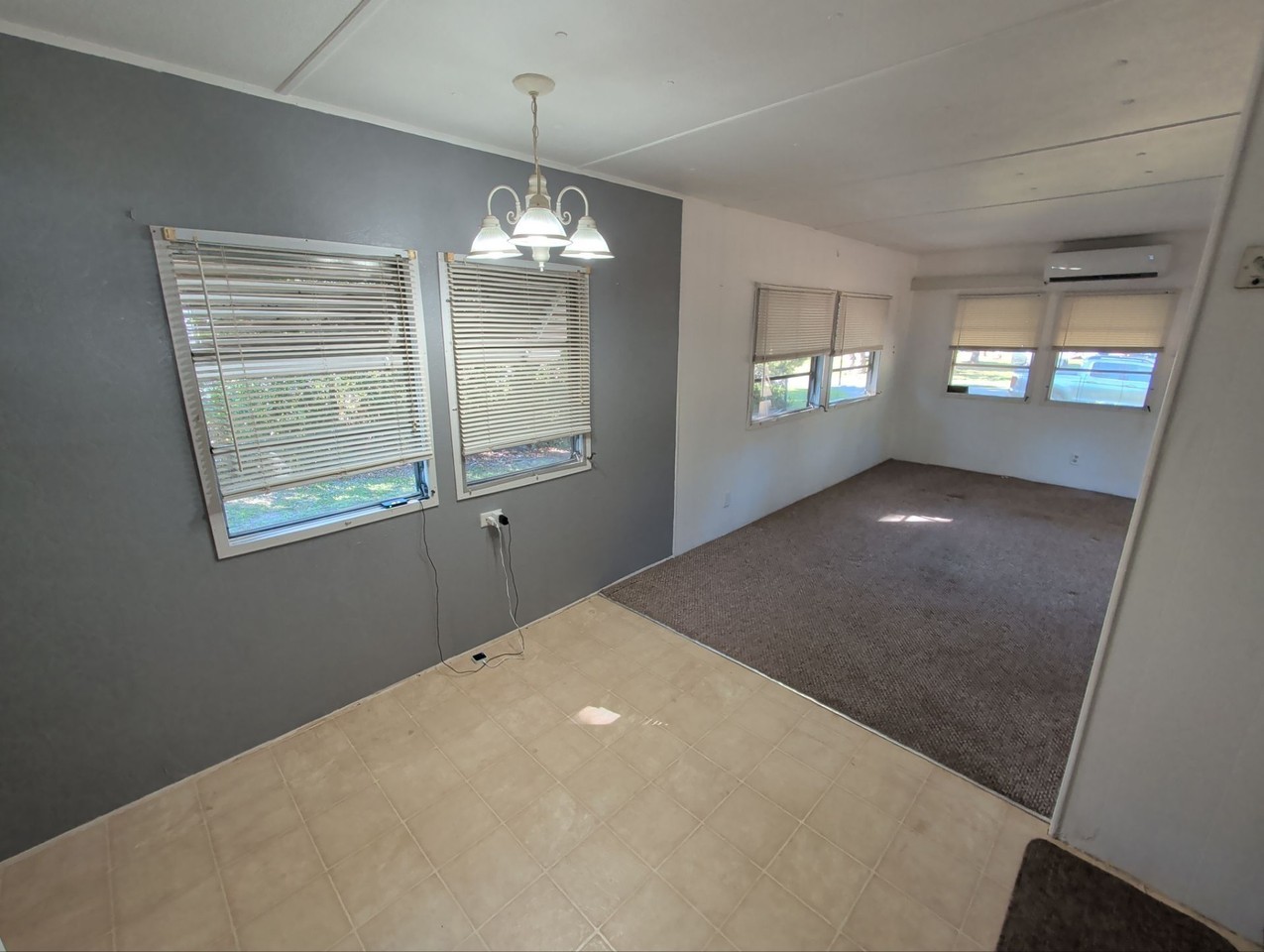 8450 W Gen Chennault Ln - Photo 5 of 21