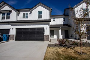 featured image of 10876 Rutland St