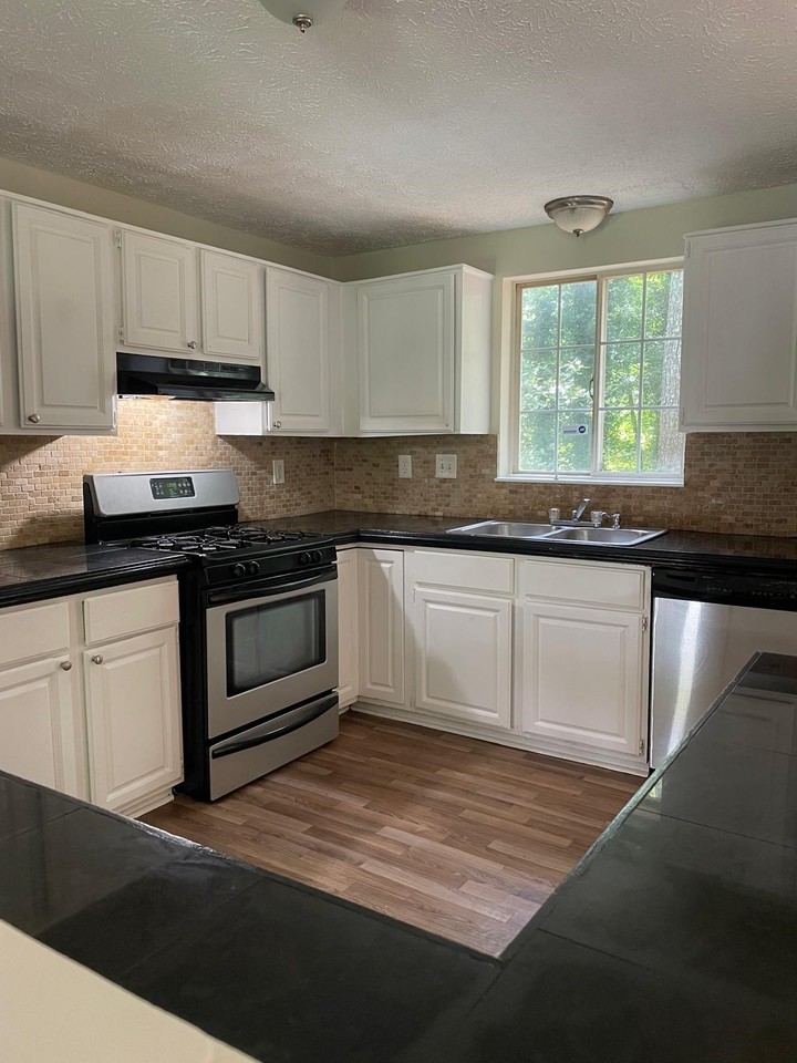 4164 Overland Trl - Photo 4 of 15