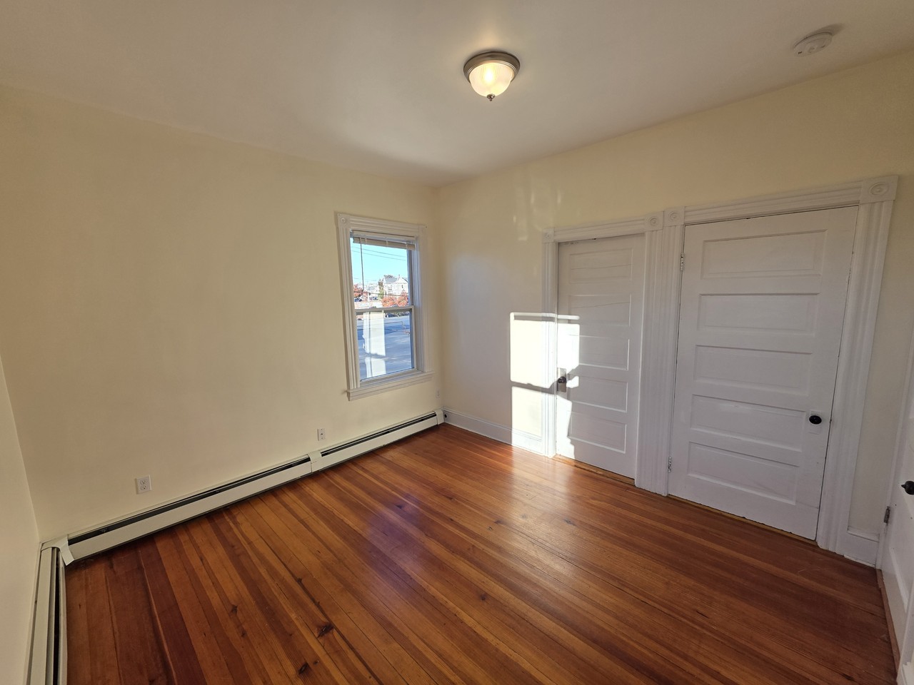 622-624 Broadway - Photo 7 of 11