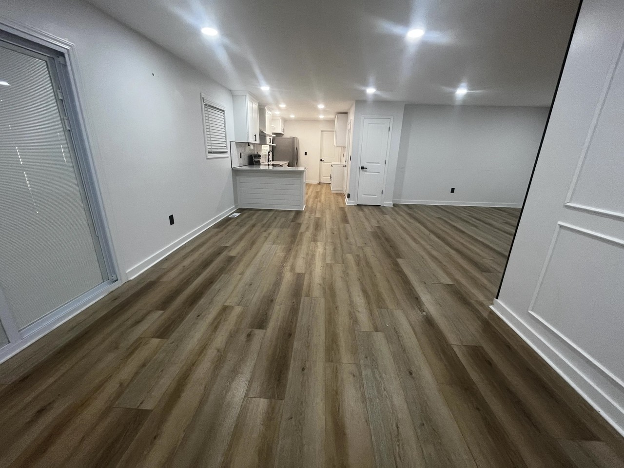 5195 Wildwood Ln - Photo 6 of 22