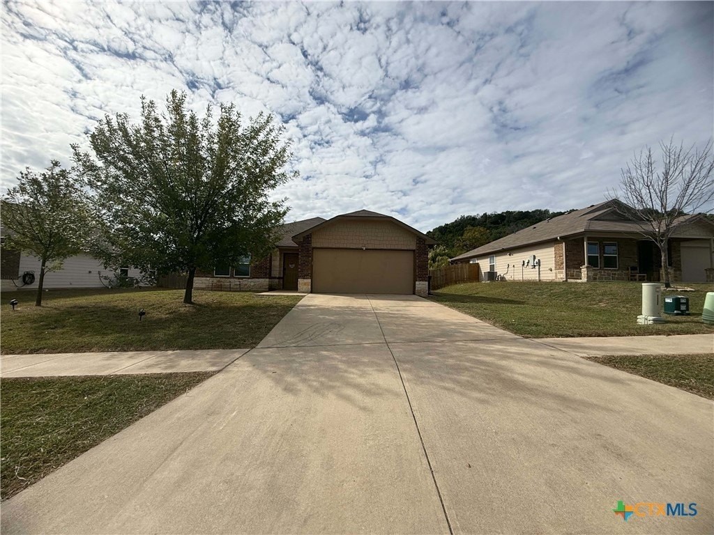 3704 Flat Rock Mountain Dr - Photo 2 of 24