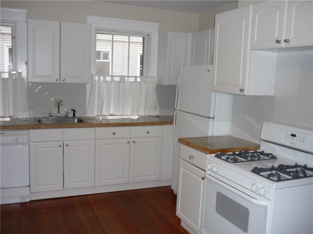 131 Lowden St #2 - Photo 5 of 8
