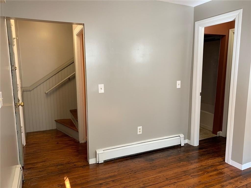 81 Sheldon St #R - Photo 5 of 14